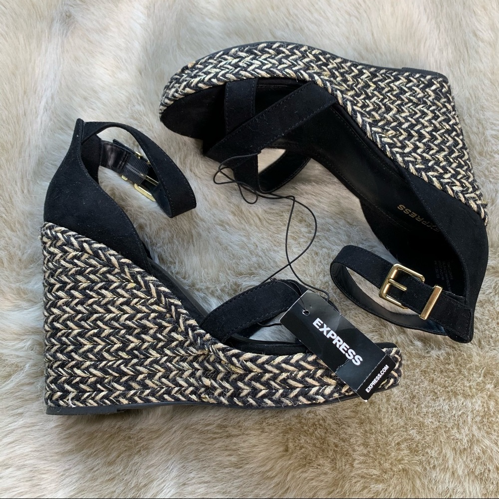 NWT Black and nude wedges with ankle straps